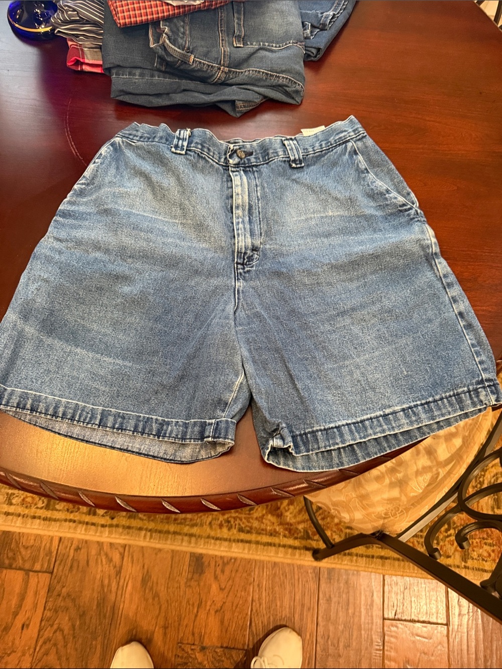 Riders casuals Classic Denim Shorts w/front pockets - Light Blue-16M/7” inseam